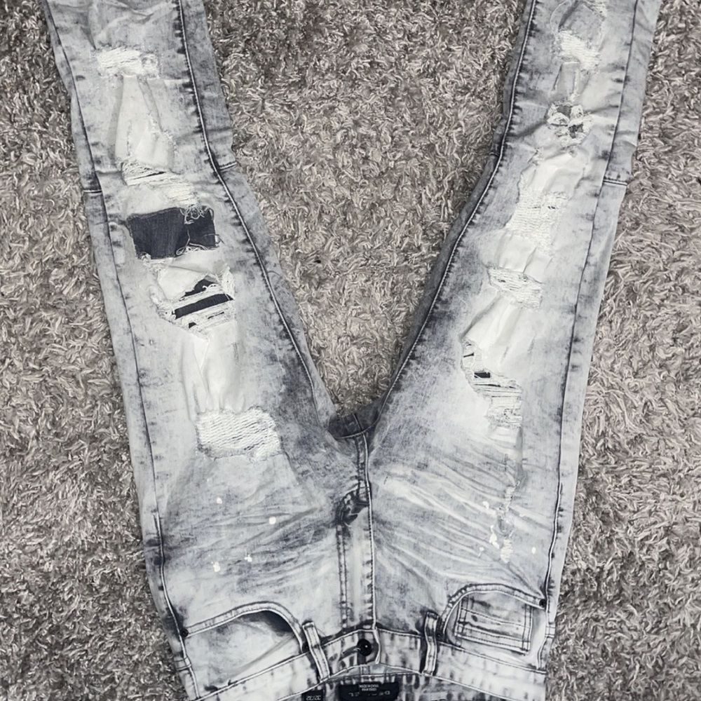Decibel jeans